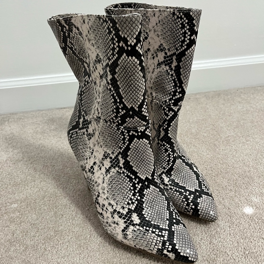 Eloquii Snake Print heeled boots
